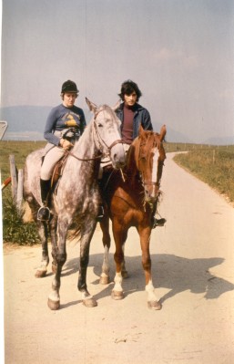 76.xx 01.jpg