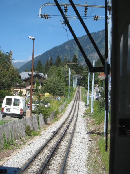 09.07.28 048 Le train à crémaillère du Montenvers.JPG